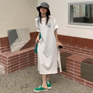 Summer Korean plus size women's loose slit knee-length T-shirt skirt casual simple and stylish letter print dress
