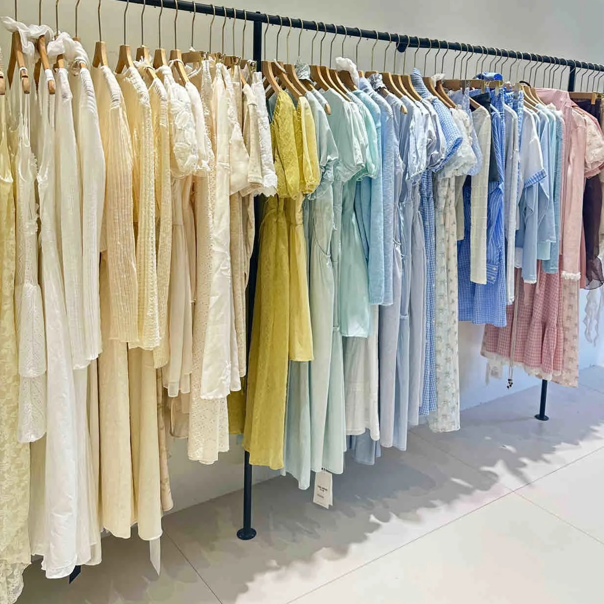 2025 summer new style sleeveless halter neck irregular skirt long loose suspender dress two-piece suit for women